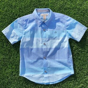 Calvin Klein s/s button up shirt // Boy’s size 6